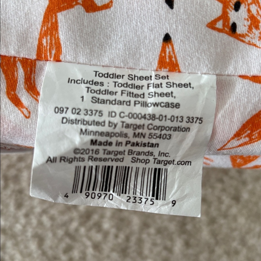 NWT Target Toddler Sheet Set with Orange Fox Design - Picture 3 of 3